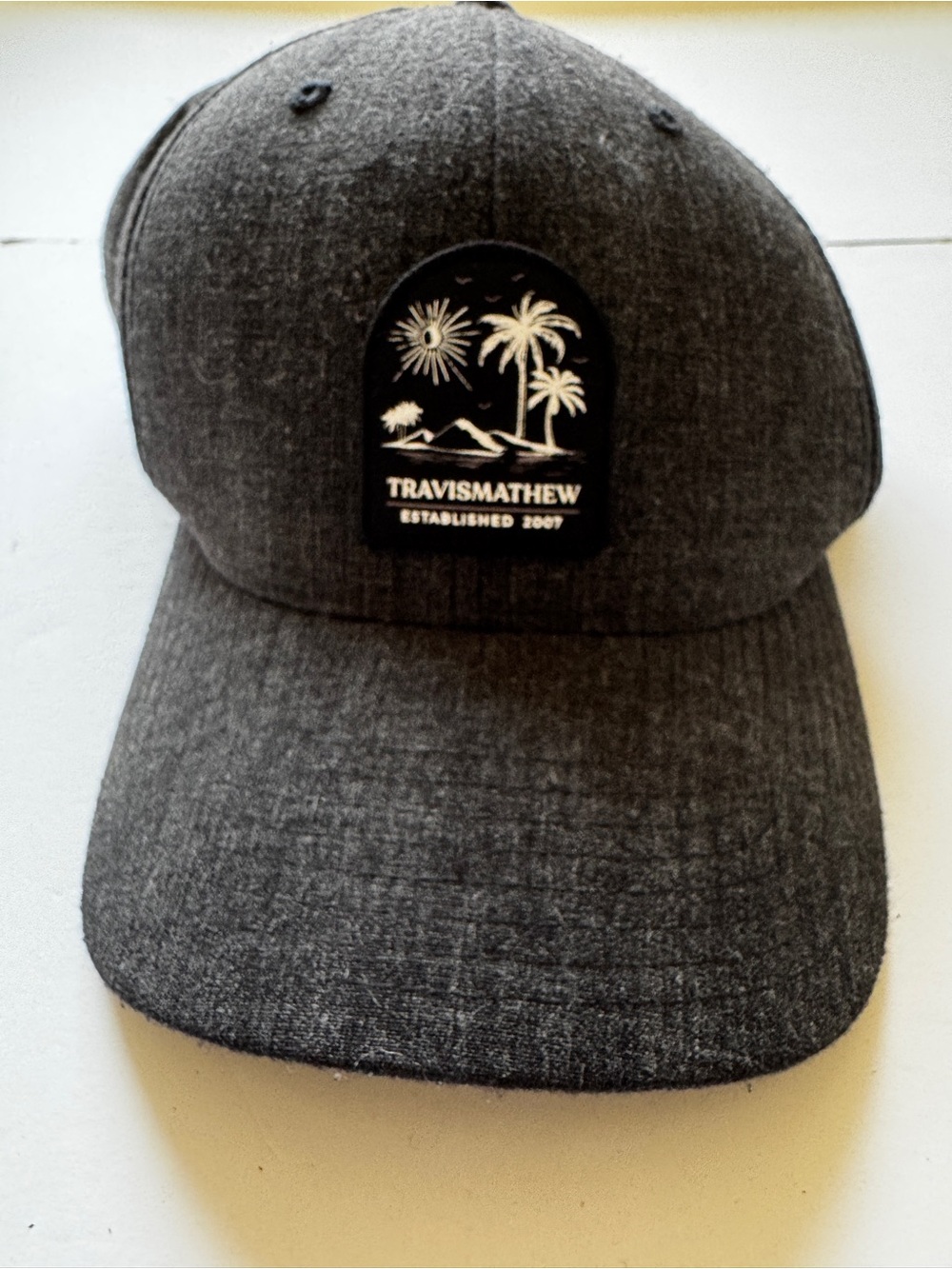 Travis Mathew Hat Baseball Cap 6 Panel Gray Flexfit 110 Golf One Size